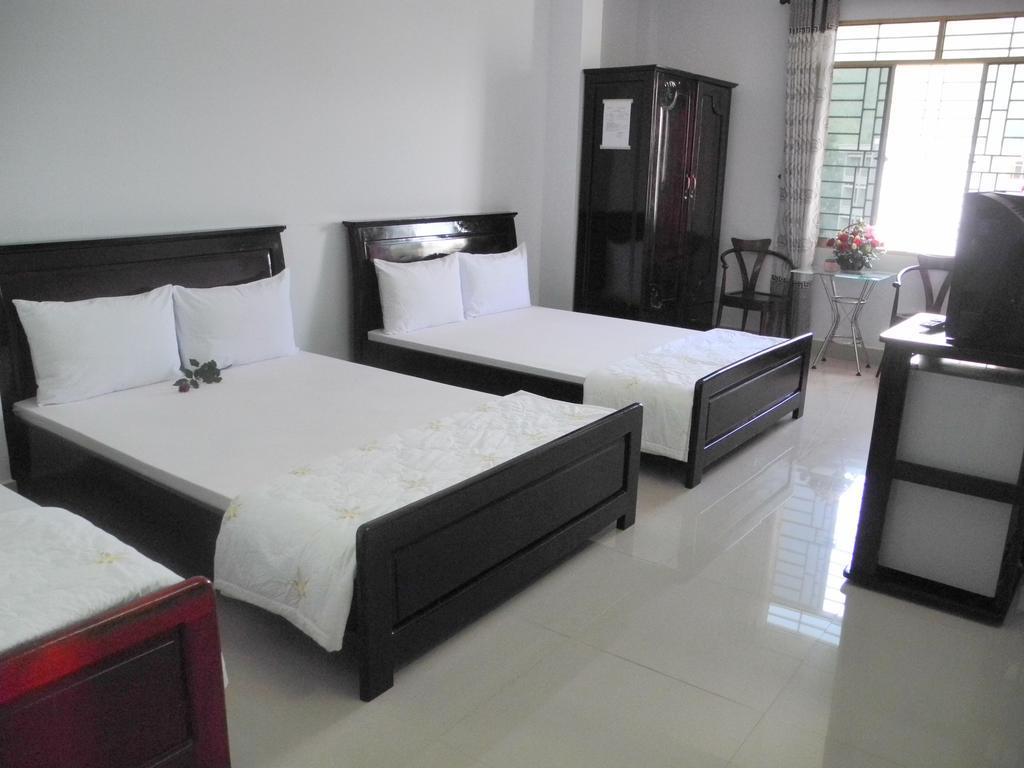 Nam Hong Hotel Nha Trang Quarto foto