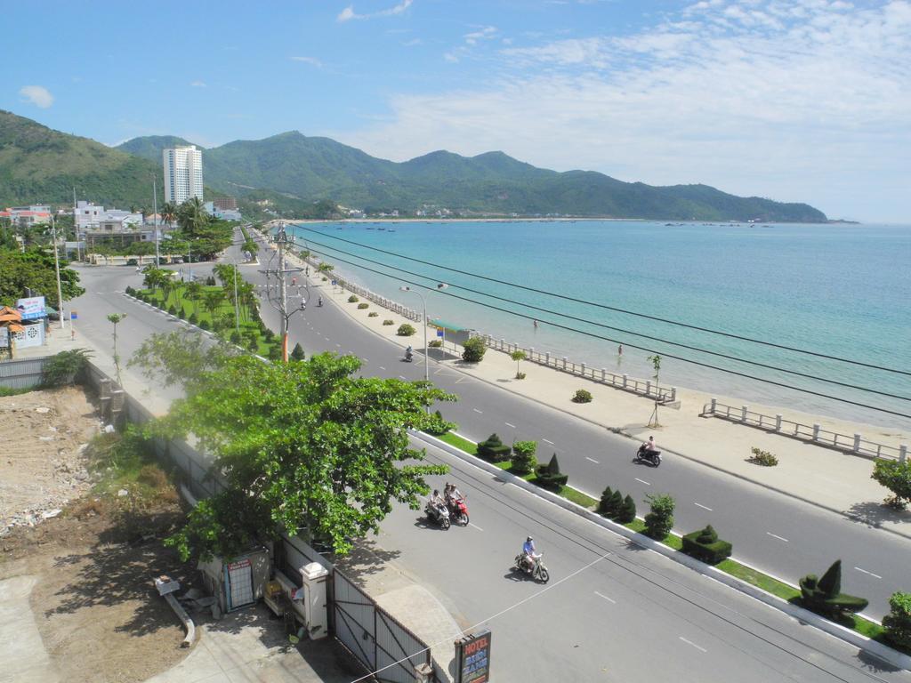 Nam Hong Hotel Nha Trang Quarto foto